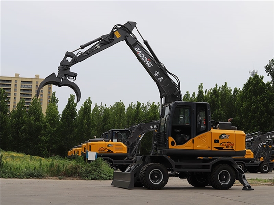 河北抓木机.jpg 河北抓木机.jpg