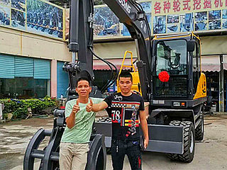 广西南宁抓木机销售客户 广西南宁抓木机销售客户