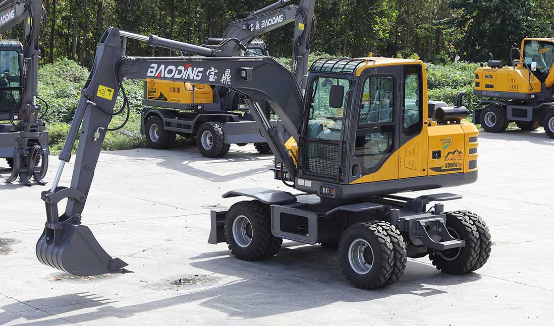 轮式挖掘机