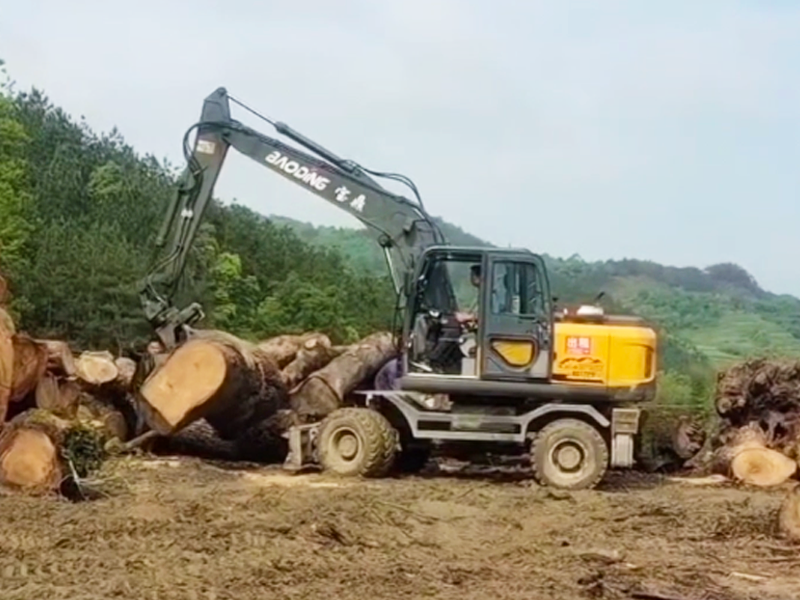 宝鼎120WD抓木机